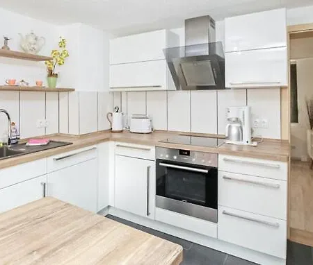 Casa de Férias Irene Direkt In Der Altstadt Von Roebel, An Der Mueritz, Kleine Haustiere Herzlich Willkommen *